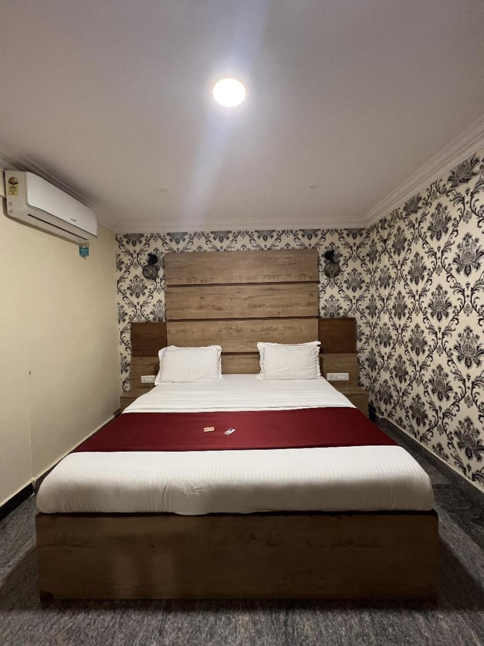 Dreamz Lodge بنغالور المظهر الخارجي الصورة